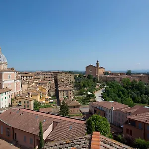  Apartment Residenza D'epoca Palazzo Piccolomini Italy